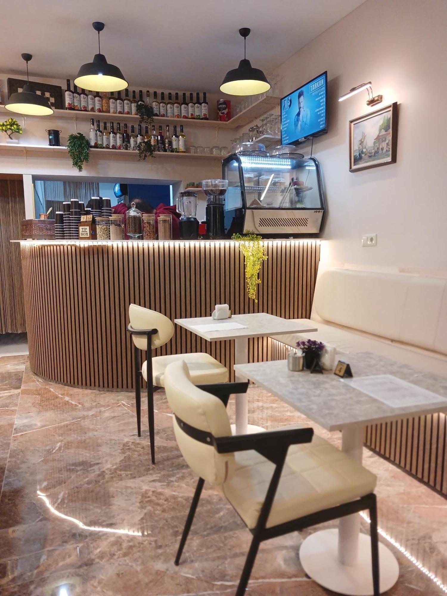 Guler Palace Suit Otel *